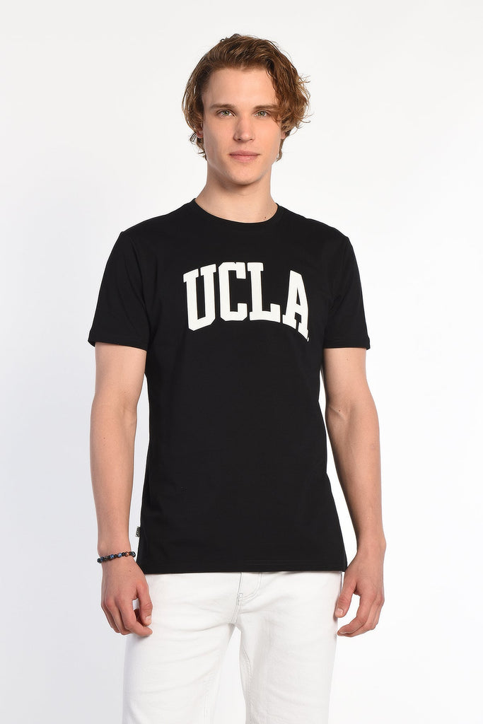 UCLA crna muška majica s velikim bijelim slovima